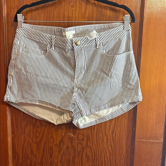 H&M Striped Jean Shorts in Black and White - Picture 1 of 3